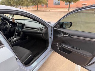 2019 Honda Civic Hatchback EX — photo 34