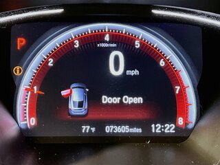 2019 Honda Civic Hatchback Sport Touring — photo 19