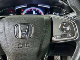 2019 Honda Civic Hatchback Sport Touring — photo 17