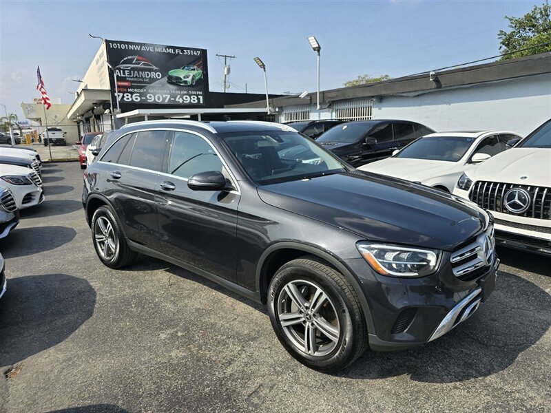 2022 Mercedes-Benz GLC GLC300