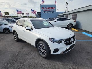 2024 Mercedes-Benz GLC GLC 300 — photo 1