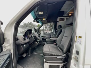 2023 Mercedes-Benz Sprinter Cargo Van Base — photo 12