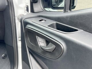 2023 Mercedes-Benz Sprinter Cargo Van Base — photo 29