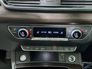 2023 Audi Q5 Premium Plus — photo 23