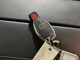 2017 Mercedes-Benz SL Roadster SL450 — photo 30