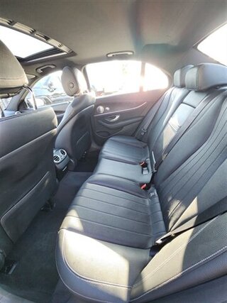 2020 Mercedes-Benz E-Class E350 — photo 17