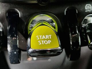 2023 MINI Hardtop 2 Door SE — photo 20