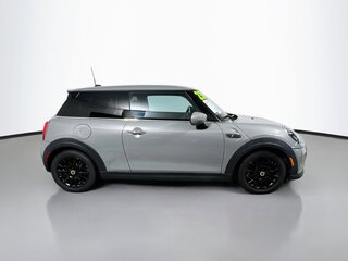 2023 MINI Hardtop 2 Door SE — photo 2