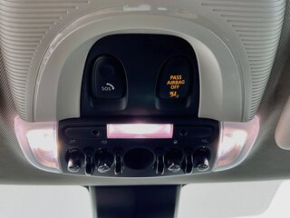 2023 MINI Hardtop 2 Door SE — photo 16