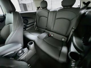 2023 MINI Hardtop 2 Door SE — photo 26