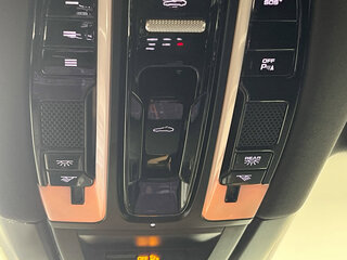 2021 Porsche Cayenne Base — photo 19