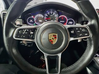 2021 Porsche Cayenne Base — photo 15