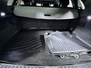 2021 Porsche Cayenne Base — photo 31