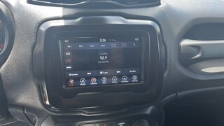 2018 Jeep Renegade Latitude — photo 7