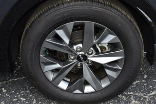 2024 Kia Sportage SX FWD — photo 8