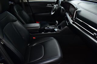 2024 Kia Sportage SX FWD — photo 11