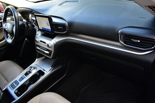 2023 Ford Explorer XLT RWD — photo 13