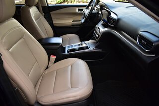 2023 Ford Explorer XLT RWD — photo 12