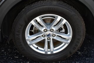 2023 Ford Explorer XLT RWD — photo 8