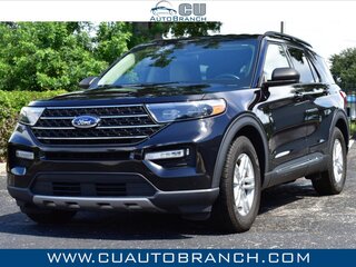 2023 Ford Explorer XLT RWD — photo 1