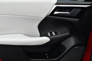 2025 Mitsubishi Outlander SE FWD — photo 17