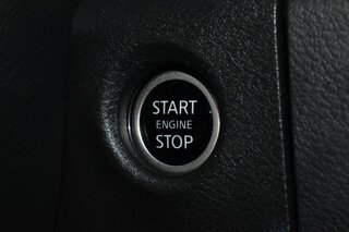 2025 Nissan Frontier Crew Cab 4x4 SV — photo 22