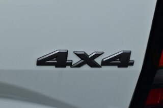 2025 Nissan Frontier Crew Cab 4x4 SV — photo 10