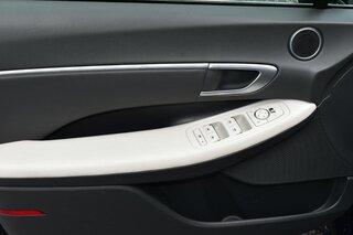 2025 Hyundai Sonata SEL FWD — photo 13