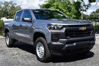 2026 Chevrolet Colorado 4WD Crew Cab WT — photo 6
