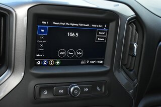 2025 Chevrolet Silverado 1500 2WD Crew Cab 147" Work Truck — photo 15