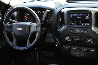 2025 Chevrolet Silverado 1500 2WD Crew Cab 147" Work Truck — photo 9