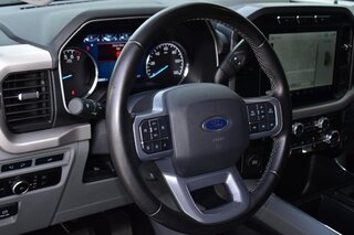 2023 Ford F-150 XLT SuperCrew 5.5-ft. Bed 2WD — photo 16