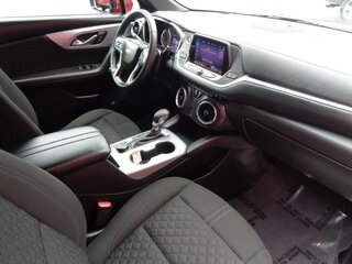2021 Chevrolet Blazer 2LT — photo 13