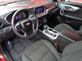 2021 Chevrolet Blazer 2LT — photo 2