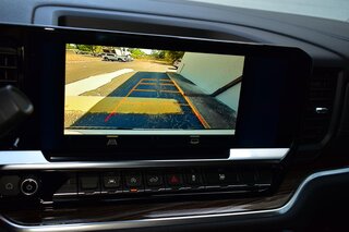 2025 Chevrolet Silverado 1500 4WD Crew Cab 147" LT w/2FL — photo 19