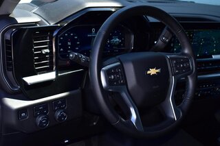 2025 Chevrolet Silverado 1500 4WD Crew Cab 147" LT w/2FL — photo 15
