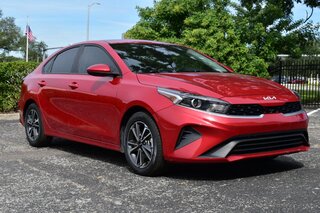 2024 Kia FORTE LXS IVT — photo 5