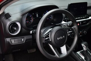 2024 Kia FORTE LXS IVT — photo 13