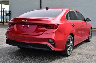 2024 Kia FORTE LXS IVT — photo 7