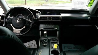 2015 Lexus IS Crafted Line — photo 15