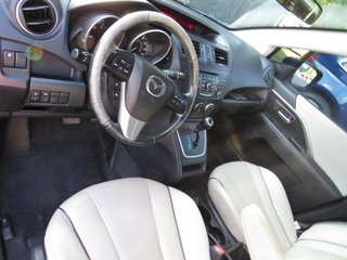 2015 Mazda MAZDA5 4dr Wgn Auto Grand Touring — photo 10