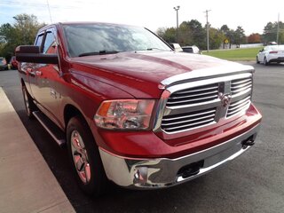 2013 Ram 1500 SLT Quad Cab 4WD — photo 4