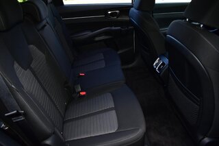 2026 Kia Sorento LX FWD — photo 10