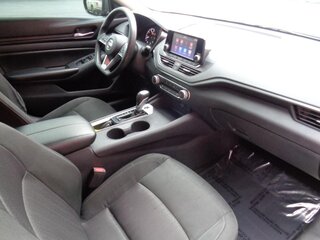 2022 Nissan Altima 2.5 S — photo 12