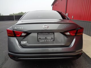 2022 Nissan Altima 2.5 S — photo 6