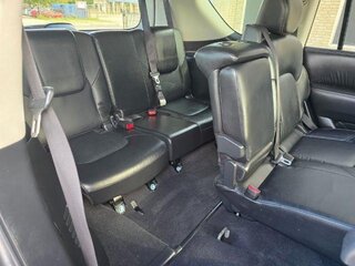 2018 Nissan Armada SL — photo 9