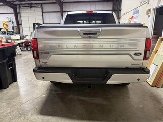 2019 Ford F-150 SuperCrew Platinum 4X4 — photo 4