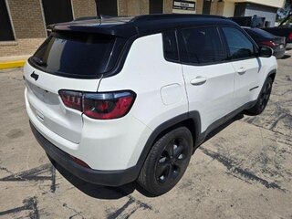 2021 Jeep Compass Altitude FWD — photo 4