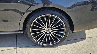 2026 Mercedes-Benz C-Class C 300 — photo 9