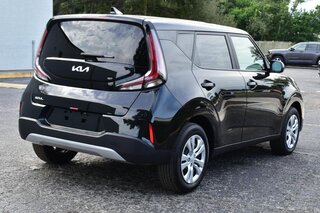 2025 Kia Soul LX FWD — photo 5